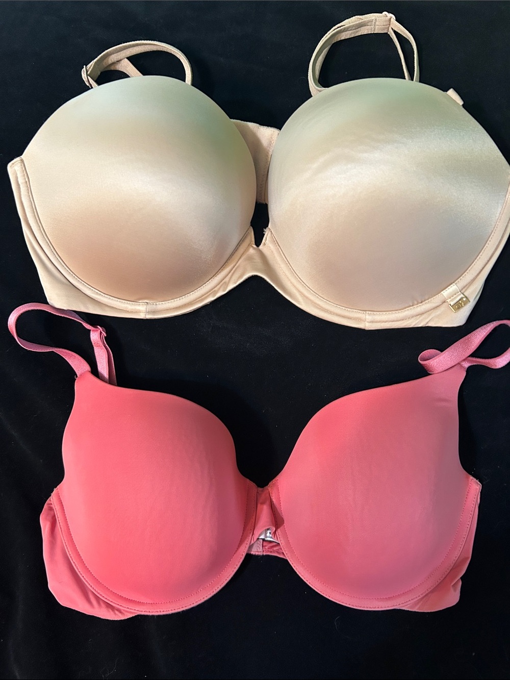 Lot Of 2 Victoria's Secret Wired Bra 36D